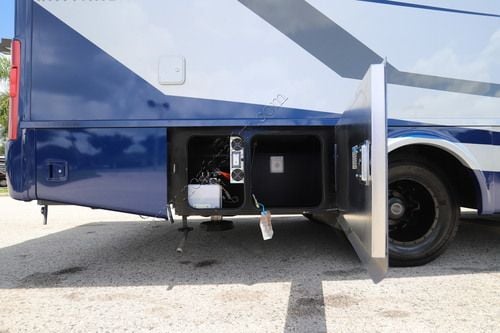 2026 Tiffin Motor Homes Wayfarer 25RW