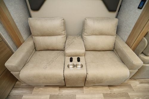 2026 Tiffin Motor Homes Wayfarer 25RW