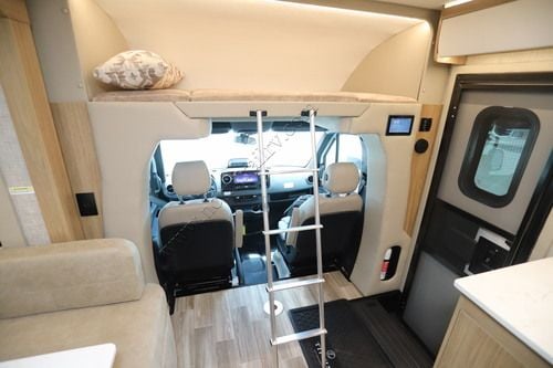 2026 Tiffin Motor Homes Wayfarer 25RW