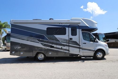 2025 Renegade Rv Vienna 25VRMC