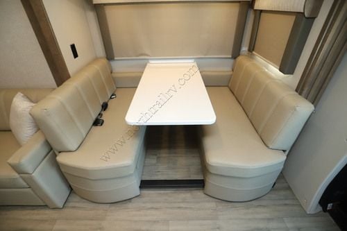 2025 Renegade Rv Vienna 25VRMC