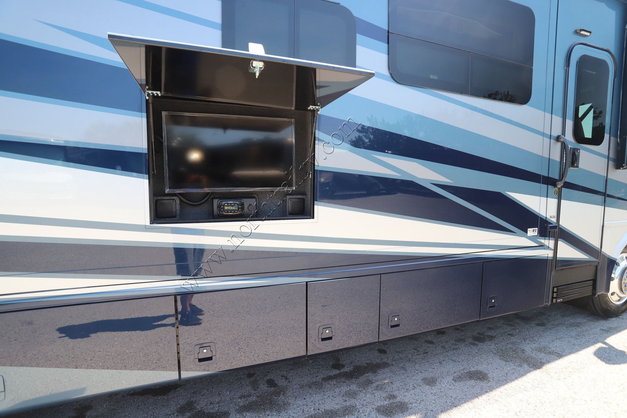 New 2027 Newmar Bay Star 3626 Class A  For Sale