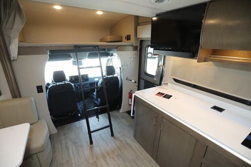2025 Renegade Rv Vienna 25VRMC
