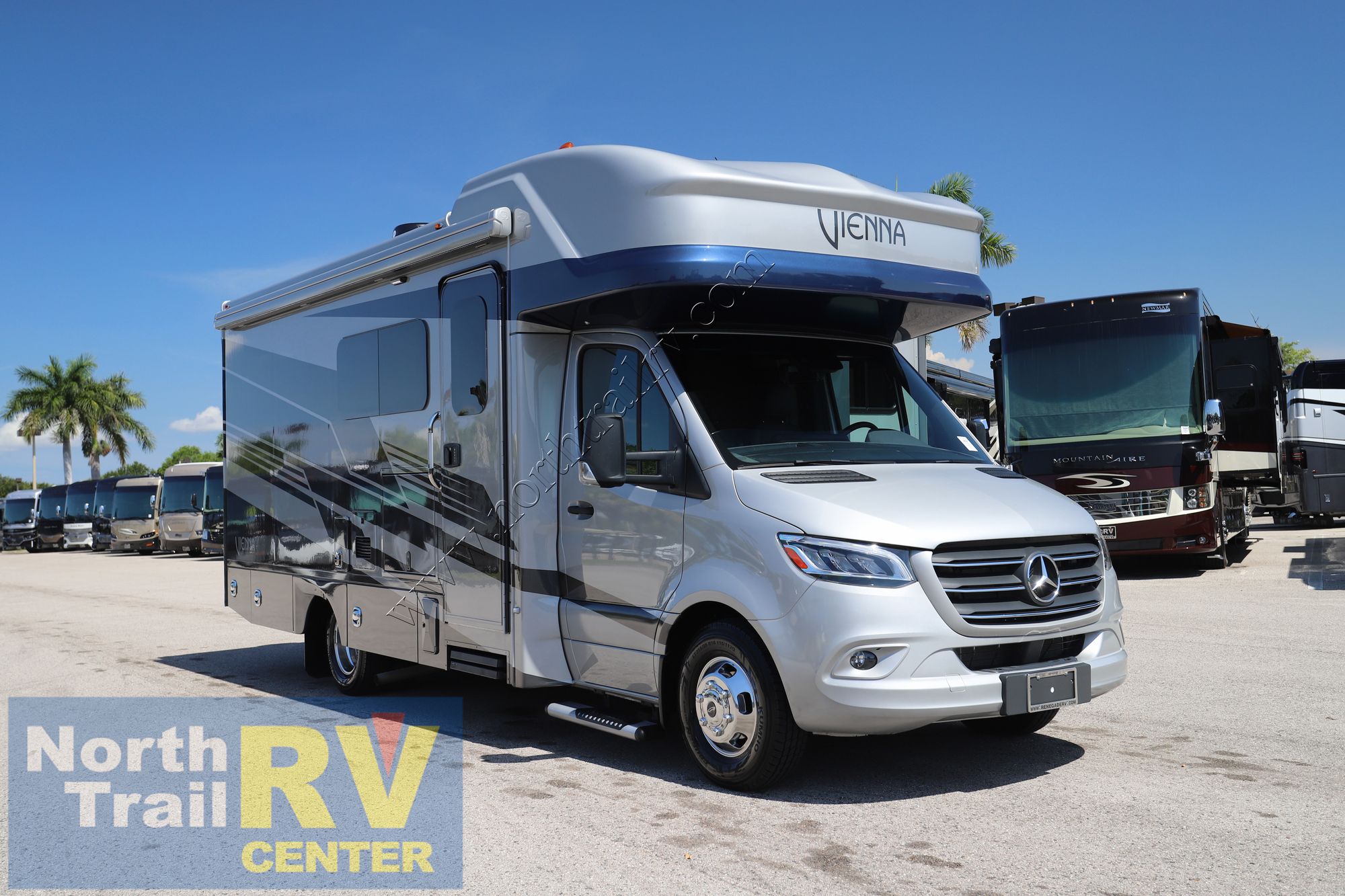 Used 2025 Renegade Rv Vienna 25VRMC Class C  For Sale