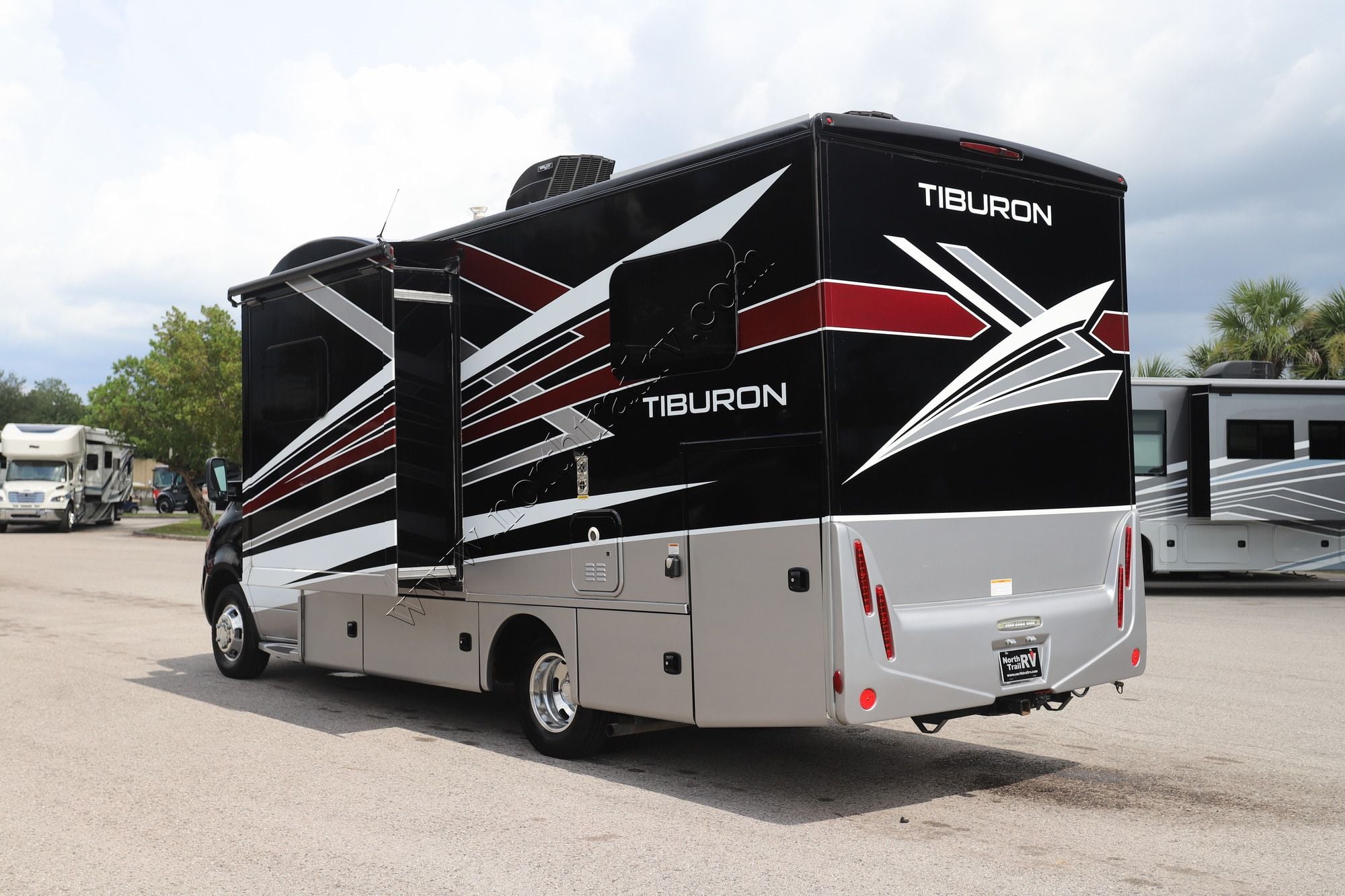Used 2024 Thor Tiburon 24XL Class C  For Sale