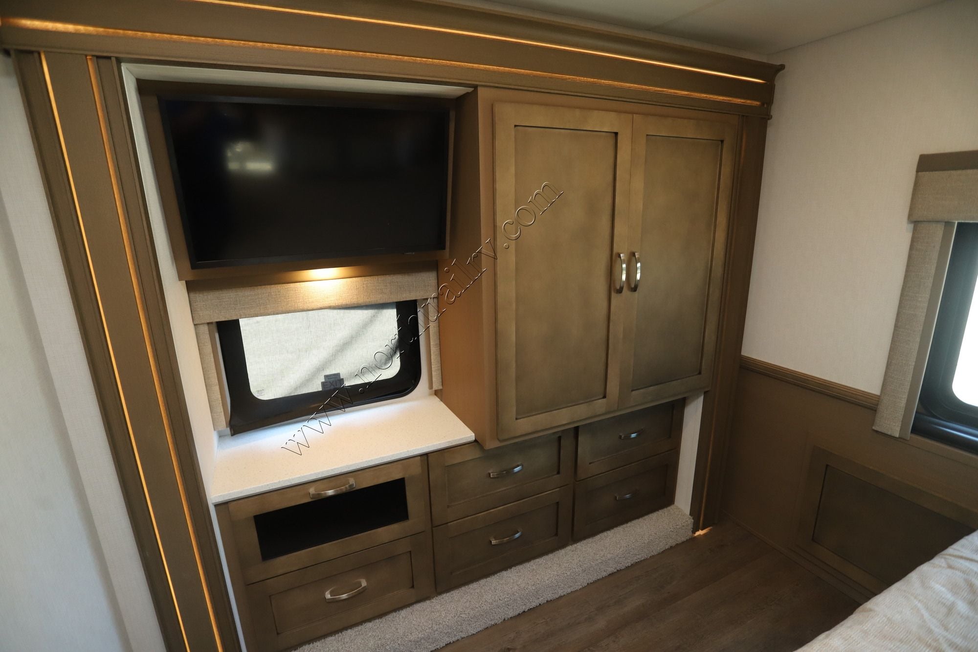 New 2027 Newmar Bay Star 3626 Class A  For Sale