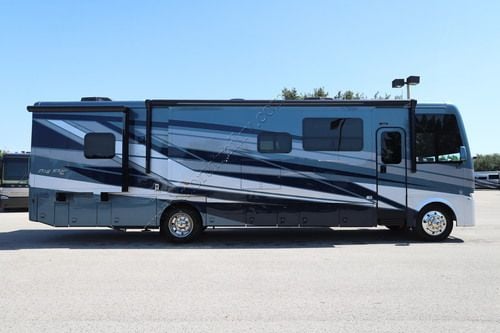 2027 Newmar Bay Star 3626