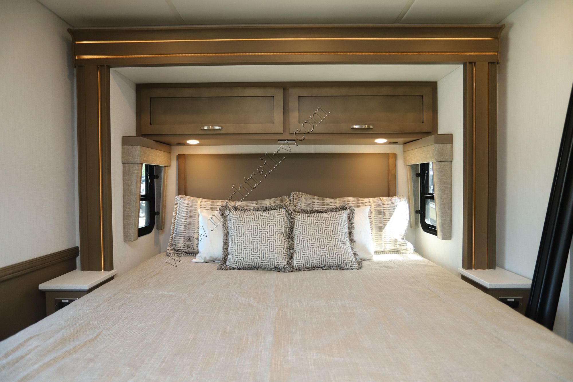New 2027 Newmar Bay Star 3626 Class A  For Sale