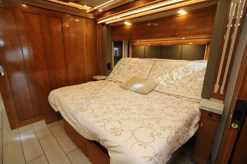 2021 Tiffin Motor Homes Zephyr 45PZ