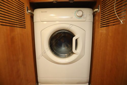 2021 Tiffin Motor Homes Zephyr 45PZ
