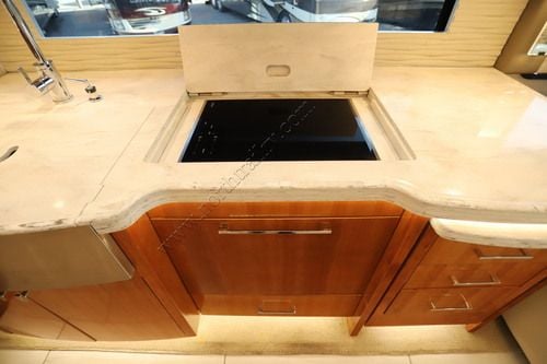 2021 Tiffin Motor Homes Zephyr 45PZ