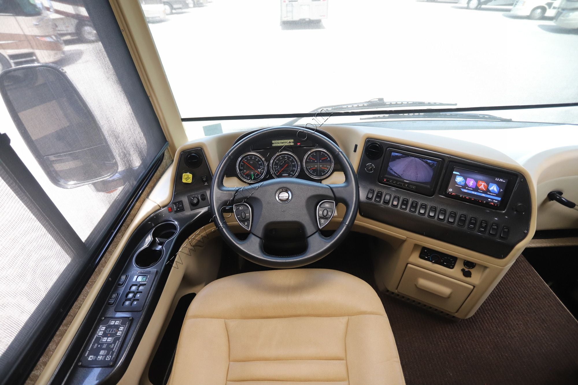 Used 2013 Newmar Dutch Star 4347 Class A  For Sale