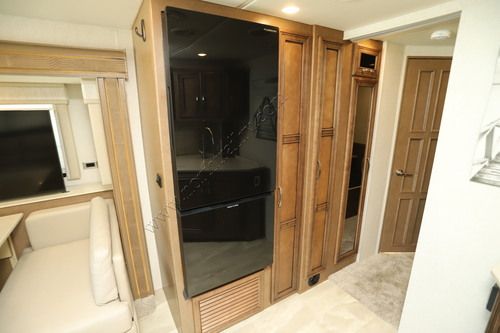 2022 Newmar Bay Star Sport 2905