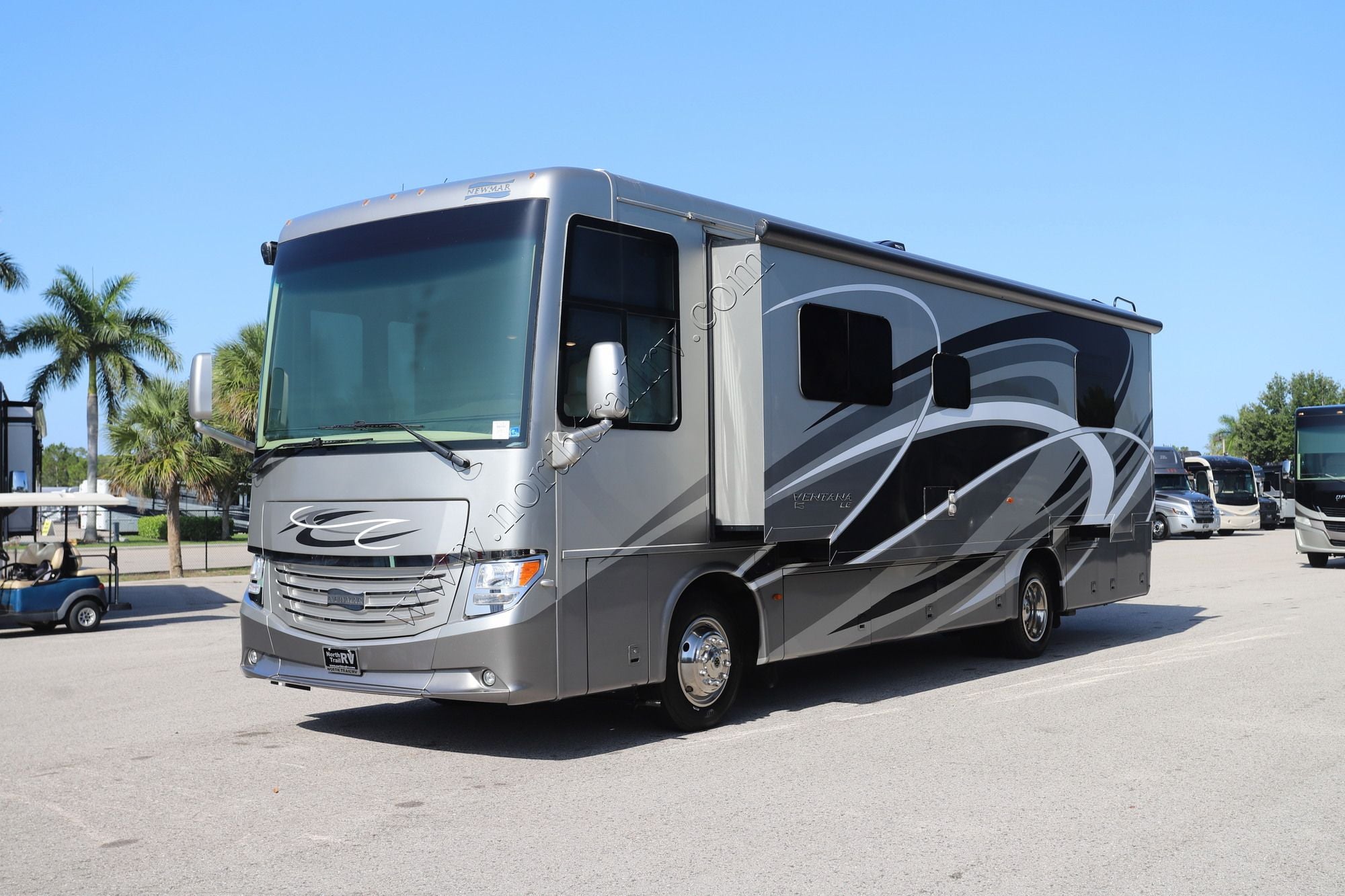 Used 2019 Newmar Ventana Le 3426 Class A  For Sale