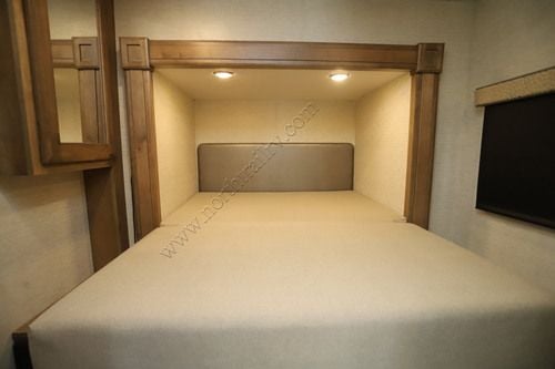 2022 Tiffin Motor Homes Wayfarer 24SW