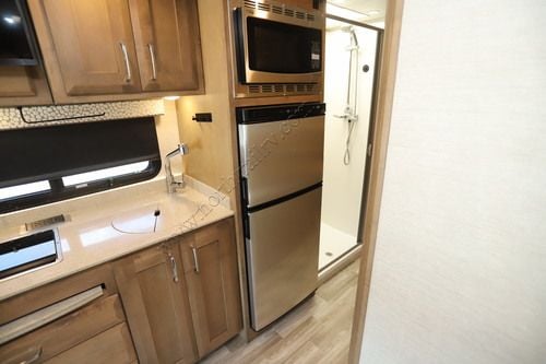 2022 Tiffin Motor Homes Wayfarer 24SW