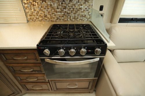 2022 Newmar Bay Star Sport 2905