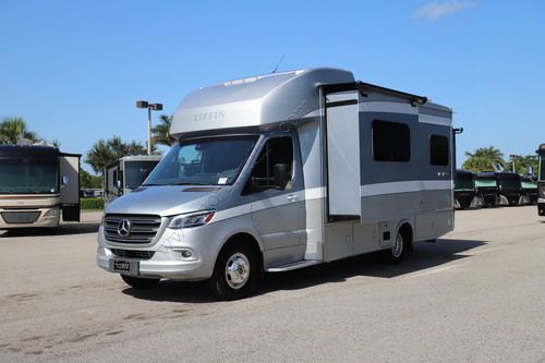 2022 Tiffin Motor Homes Wayfarer 24SW