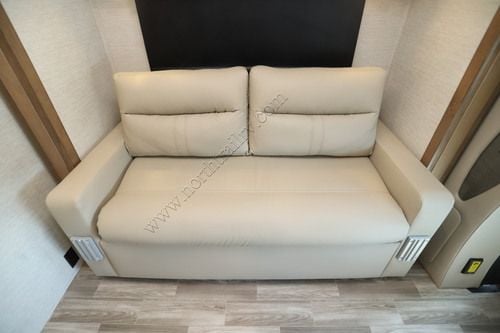 2022 Tiffin Motor Homes Wayfarer 24SW