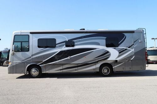 2019 Newmar Ventana Le 3426