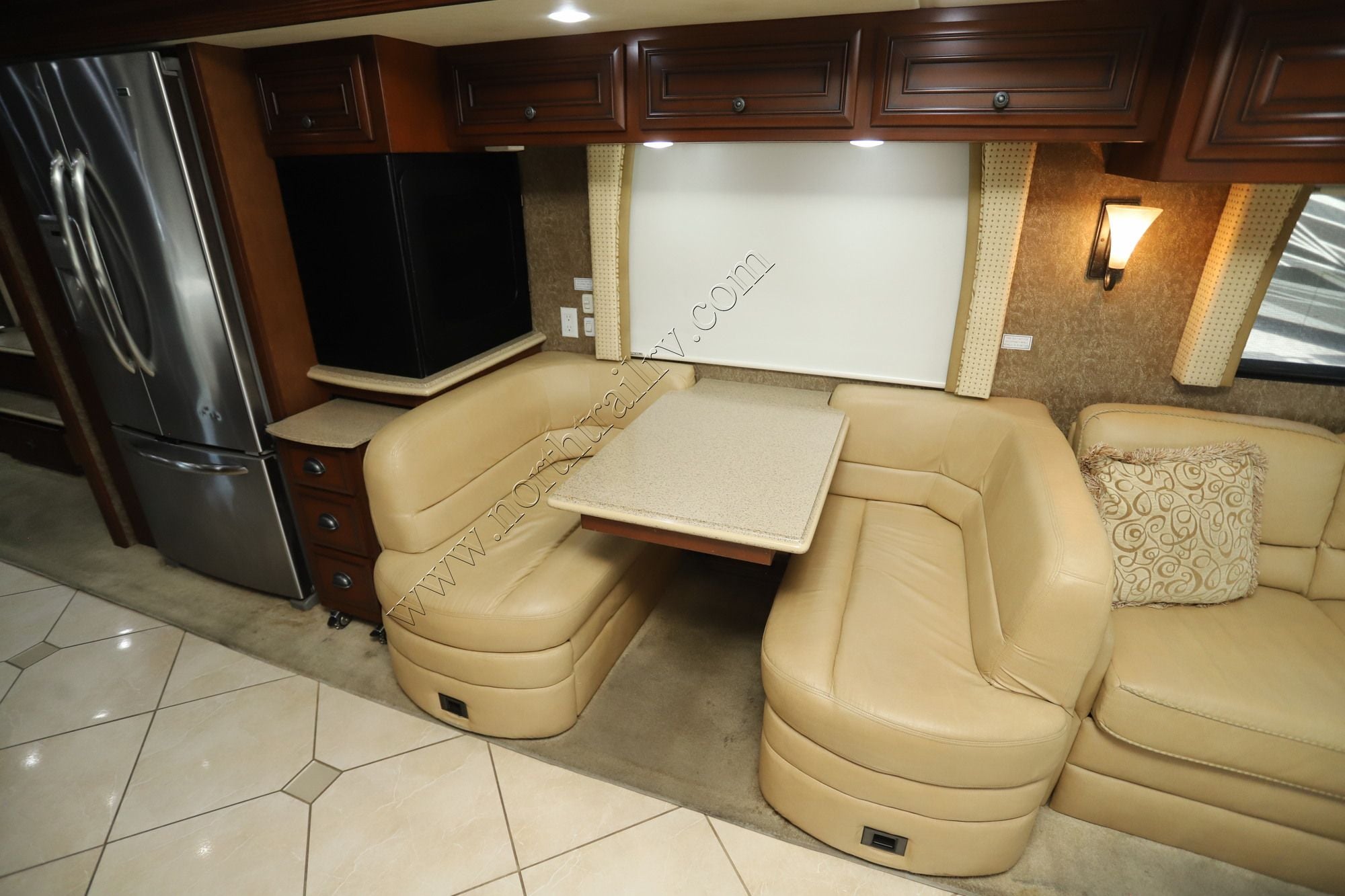Used 2013 Newmar Dutch Star 4347 Class A  For Sale