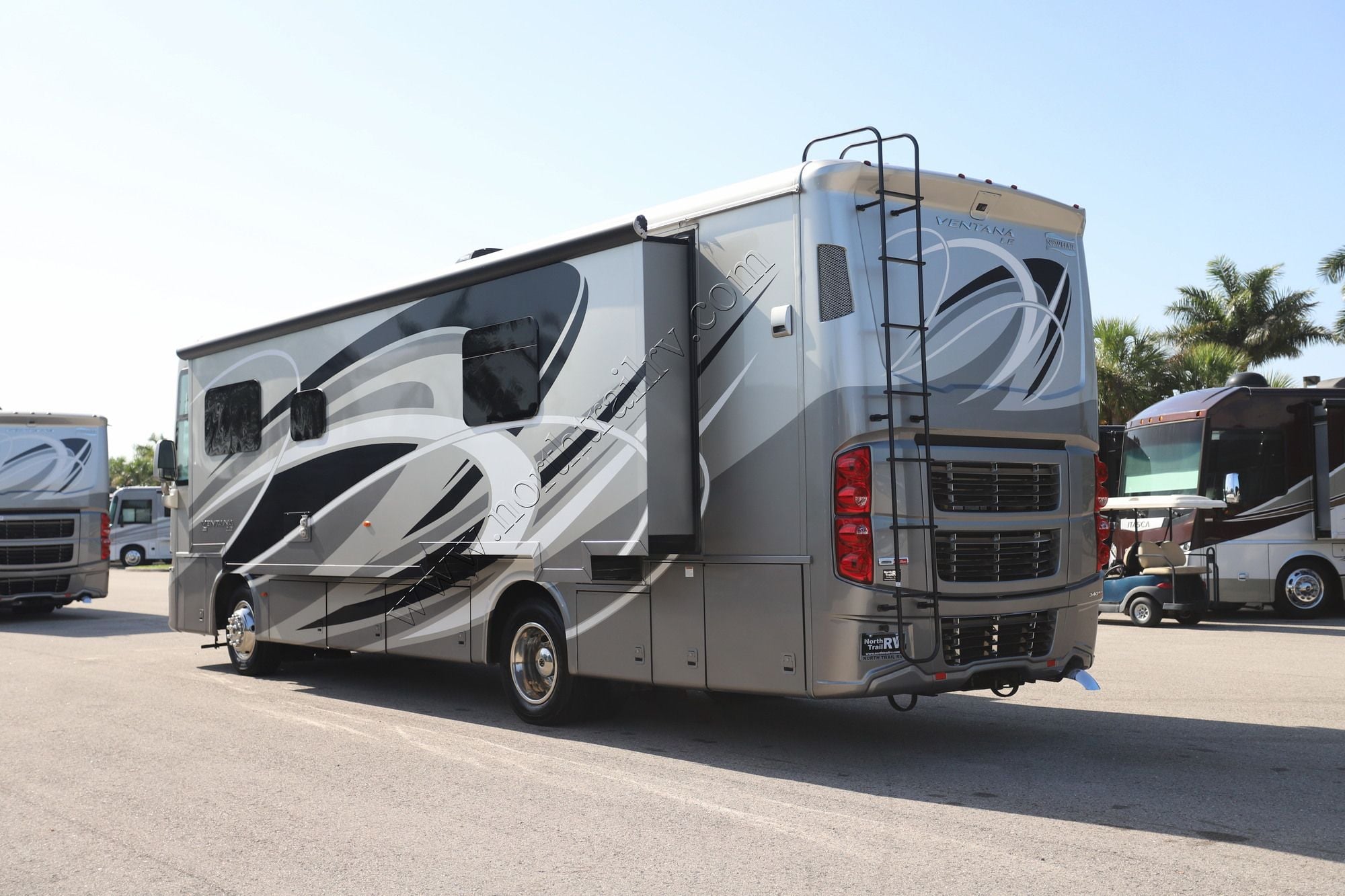 Used 2019 Newmar Ventana Le 3426 Class A  For Sale