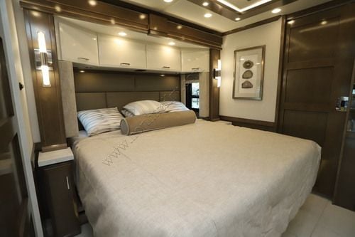 2027 Newmar Mountain Aire 4118