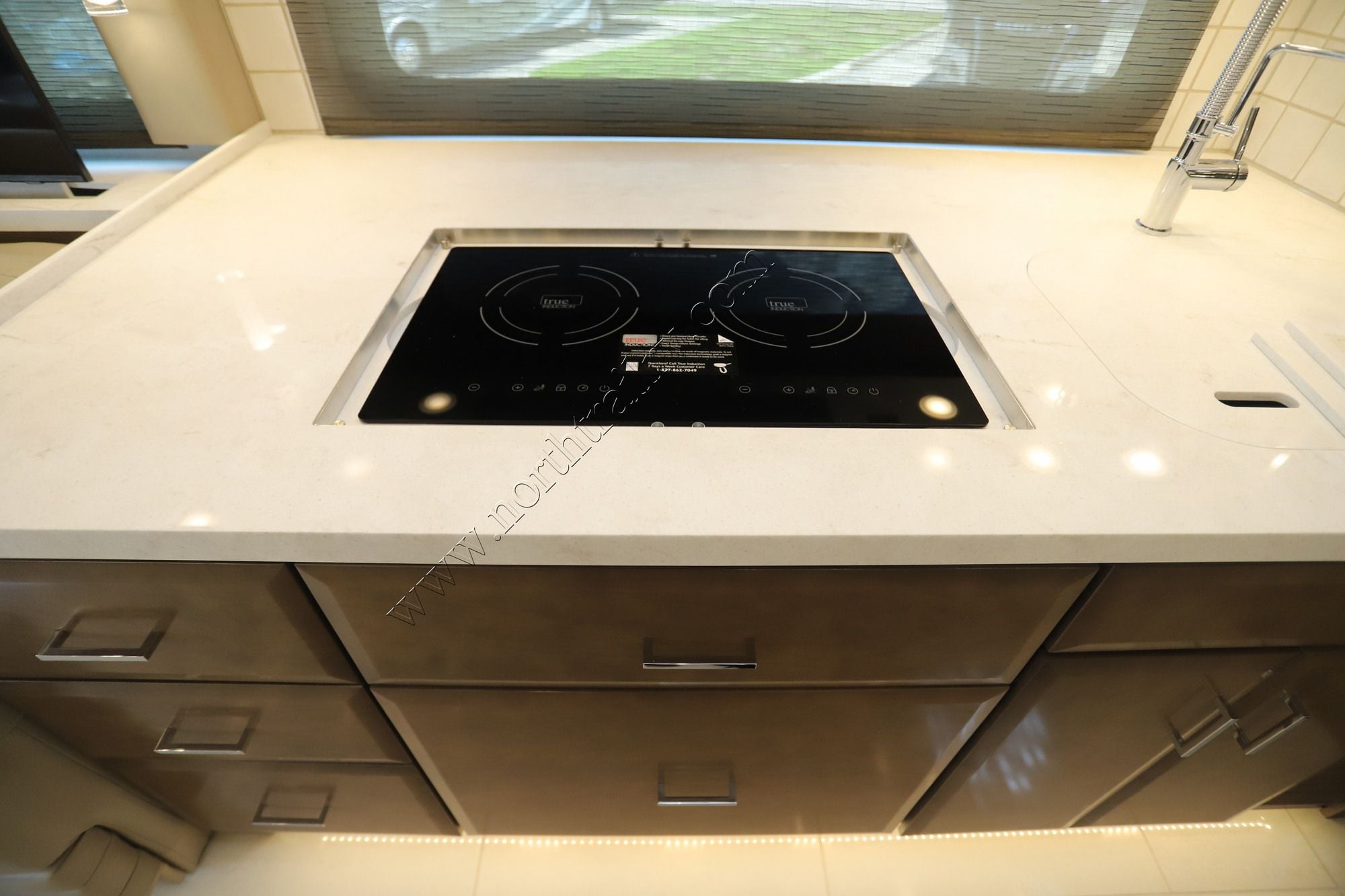 New 2027 Newmar Mountain Aire 4118 Class A  For Sale