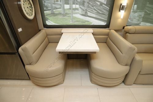 2027 Newmar Mountain Aire 4118