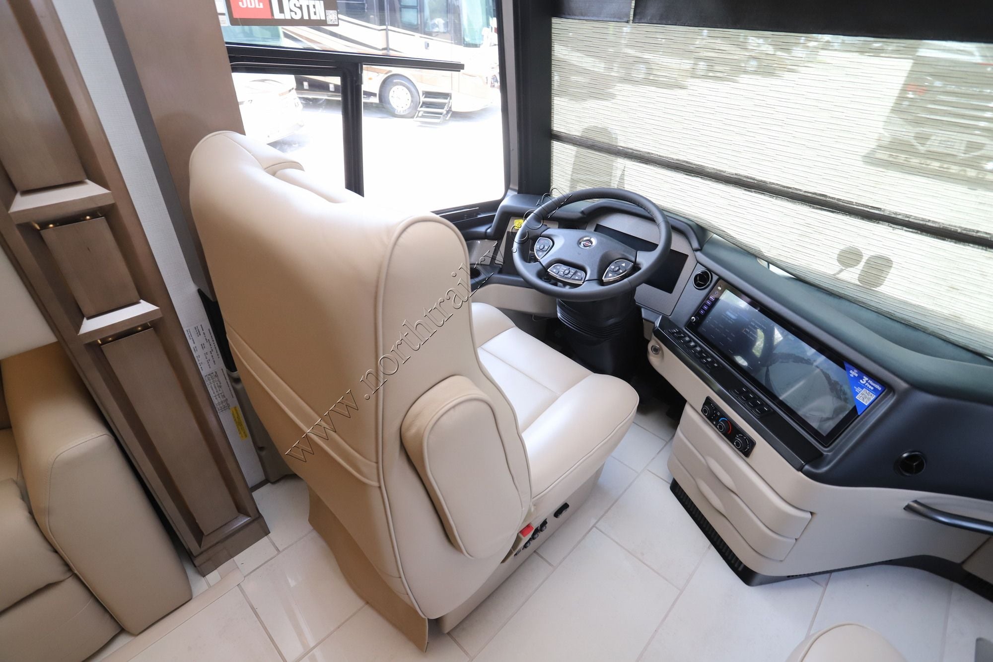 New 2027 Newmar Mountain Aire 4118 Class A  For Sale