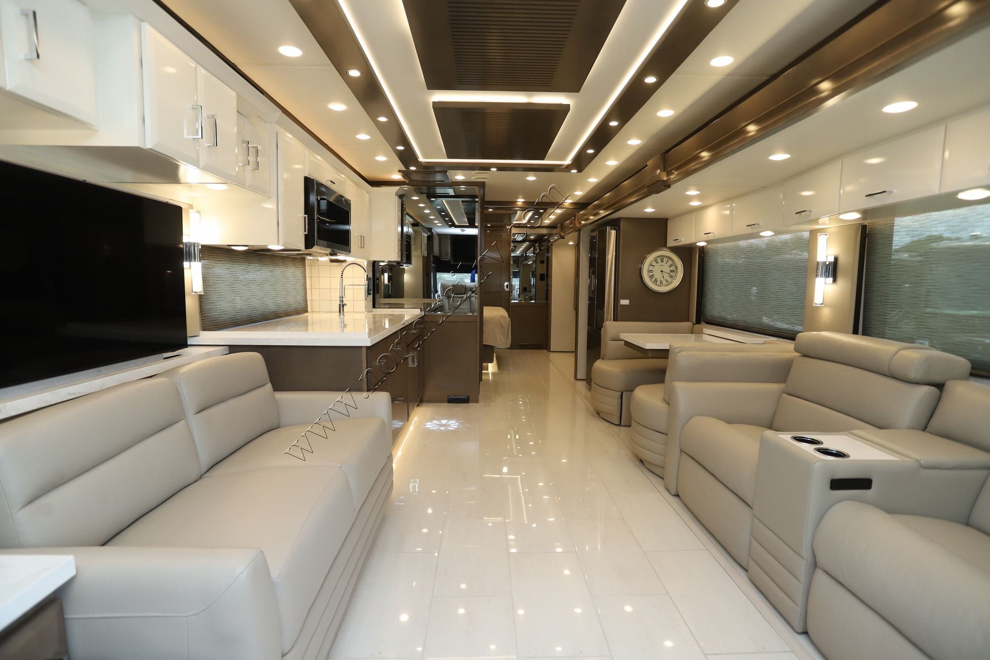 New 2027 Newmar Mountain Aire 4118 Class A  For Sale
