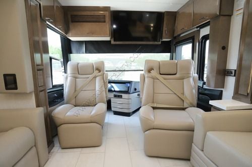 2027 Newmar Mountain Aire 4118
