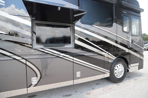 2027 Newmar Mountain Aire 4118
