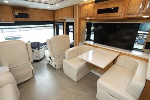 2024 Newmar New Aire 3547 Class A