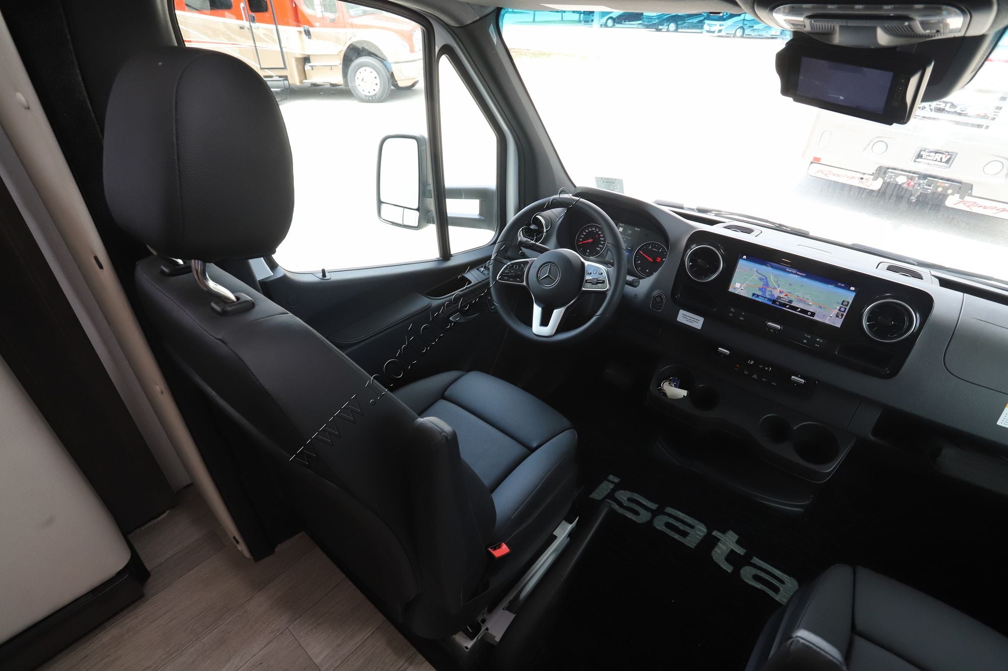 New 2025 Dynamax Isata 3 24SSSFXM Class C  For Sale