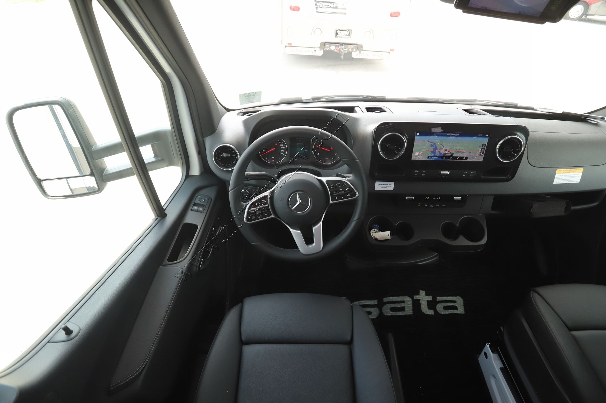 New 2025 Dynamax Isata 3 24SSSFXM Class C  For Sale