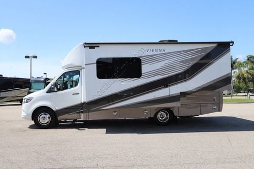 2027 Renegade Rv Vienna 25FWS