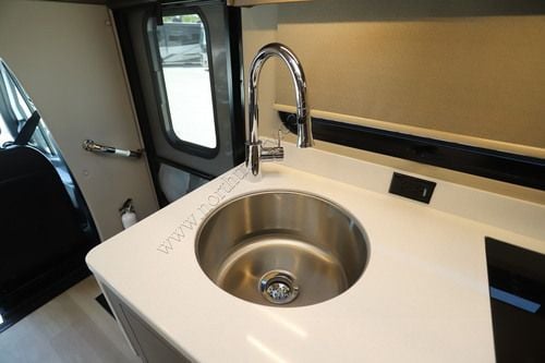 2027 Renegade Rv Vienna 25FWS