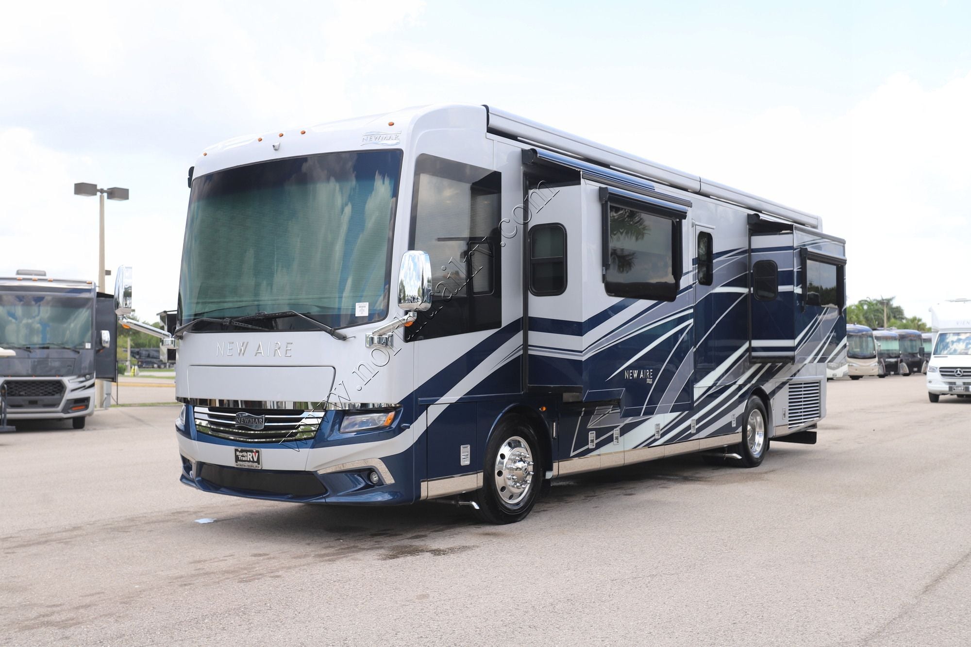 Used 2021 Newmar New Aire 3545 Class A  For Sale