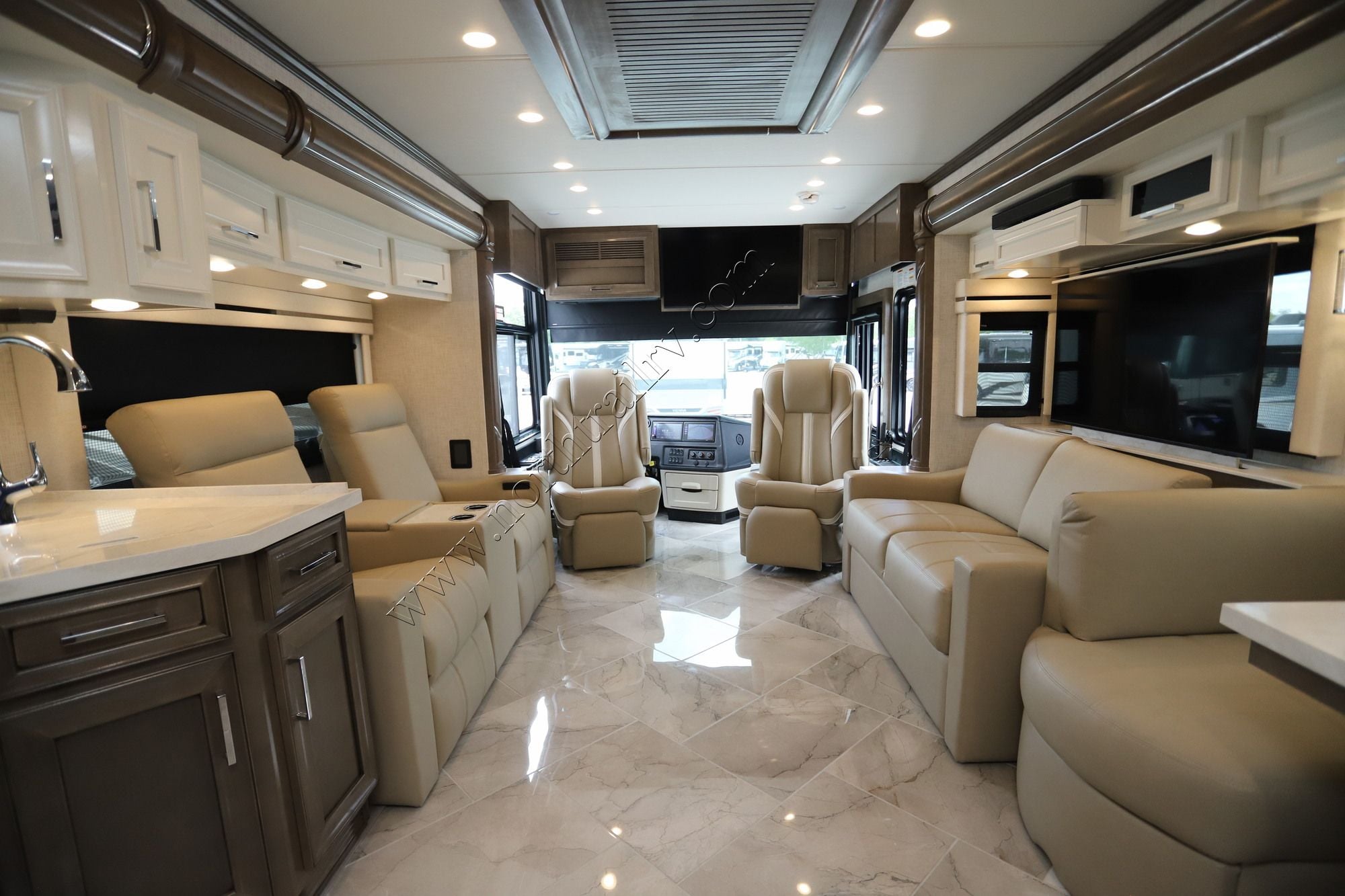New 2027 Newmar Ventana 4345 Class A  For Sale