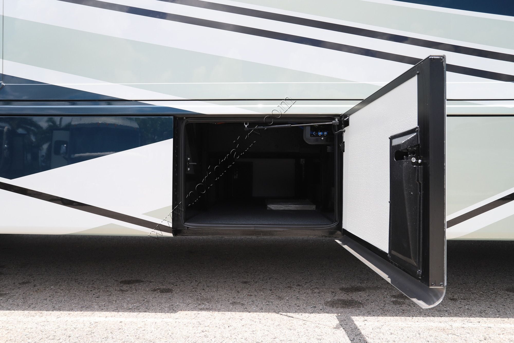 New 2027 Newmar Ventana 4345 Class A  For Sale
