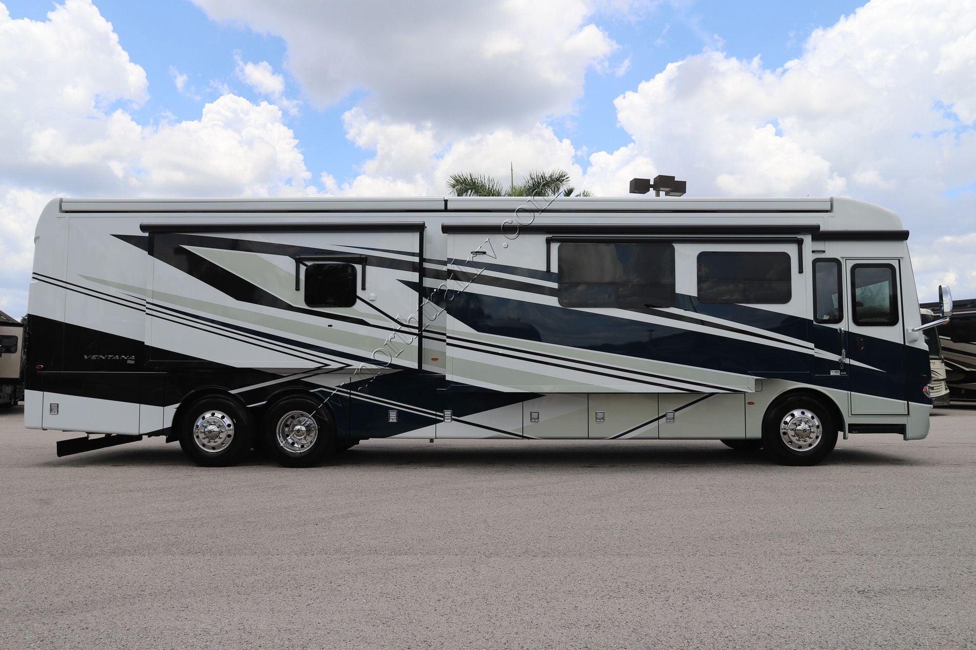 New 2027 Newmar Ventana 4345 Class A  For Sale