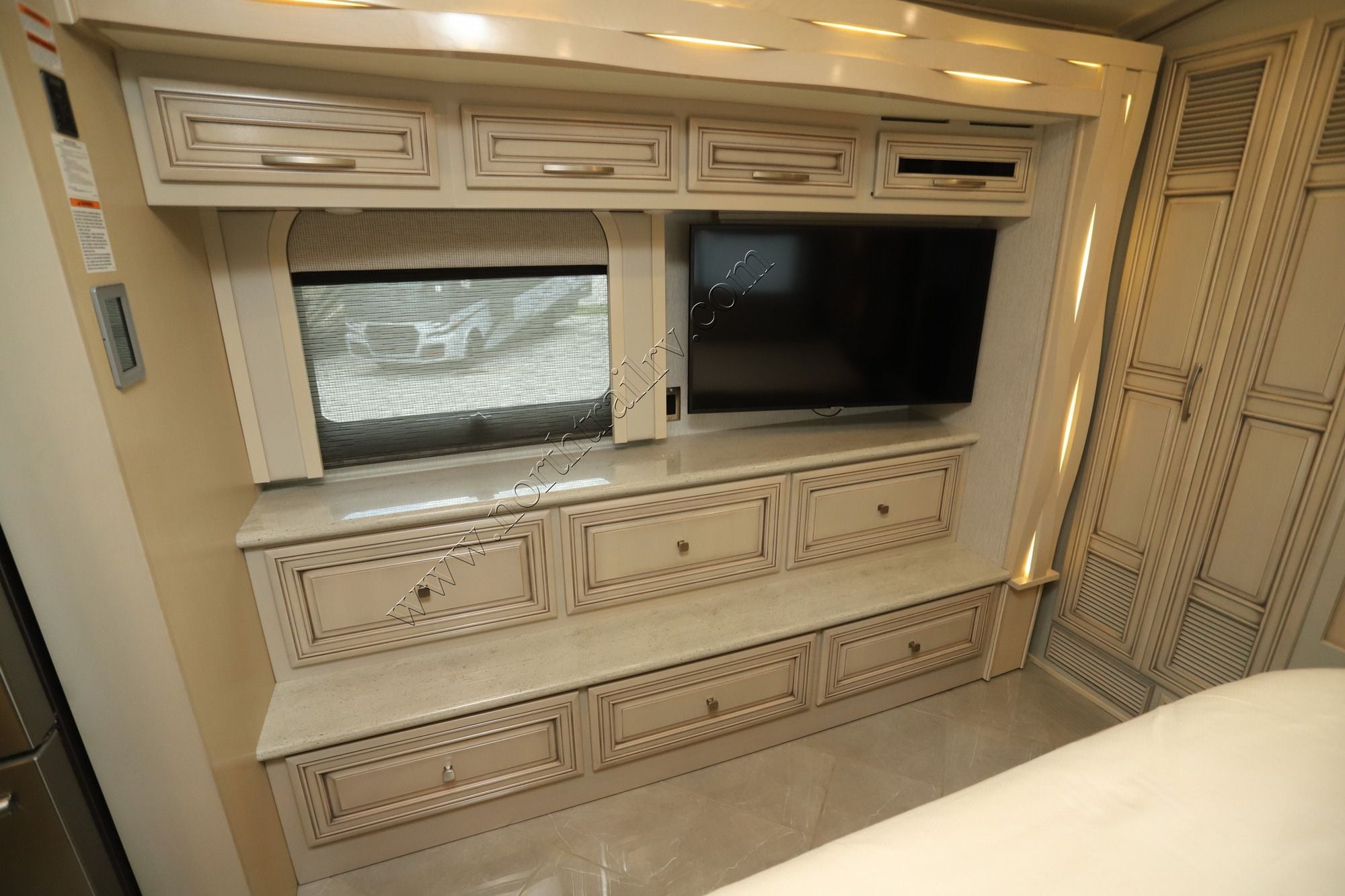 Used 2021 Newmar New Aire 3545 Class A  For Sale