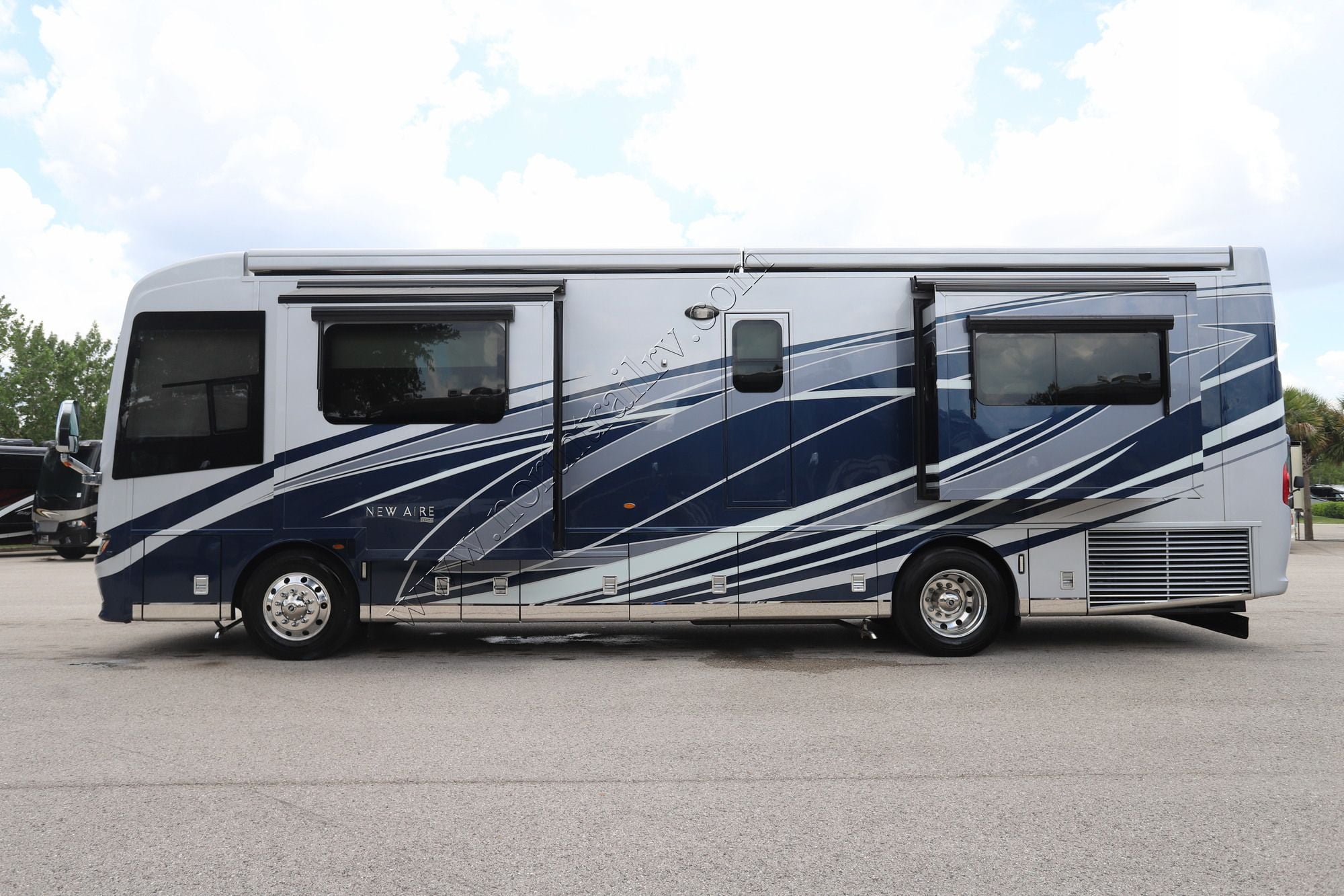 Used 2021 Newmar New Aire 3545 Class A  For Sale