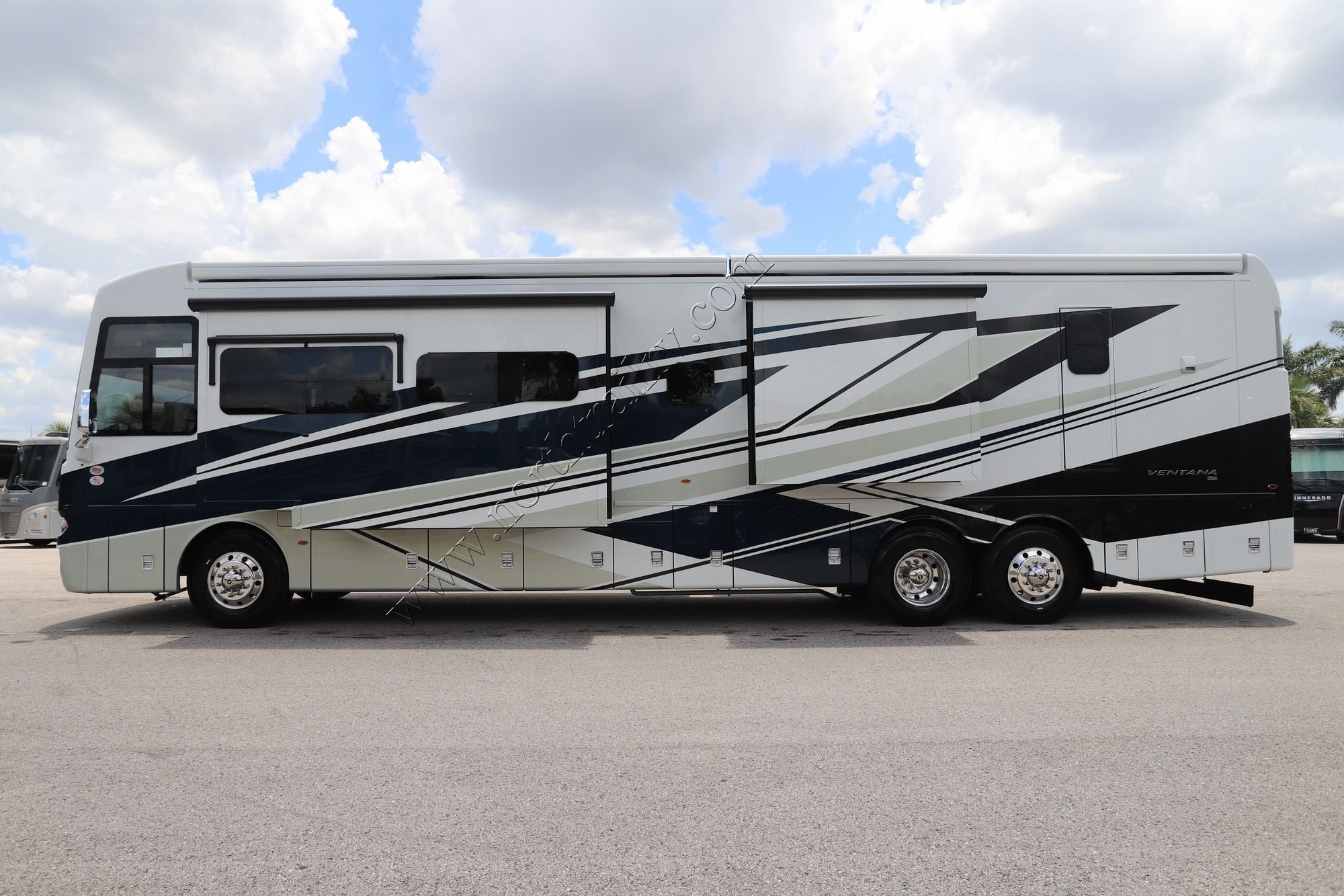 New 2027 Newmar Ventana 4345 Class A  For Sale