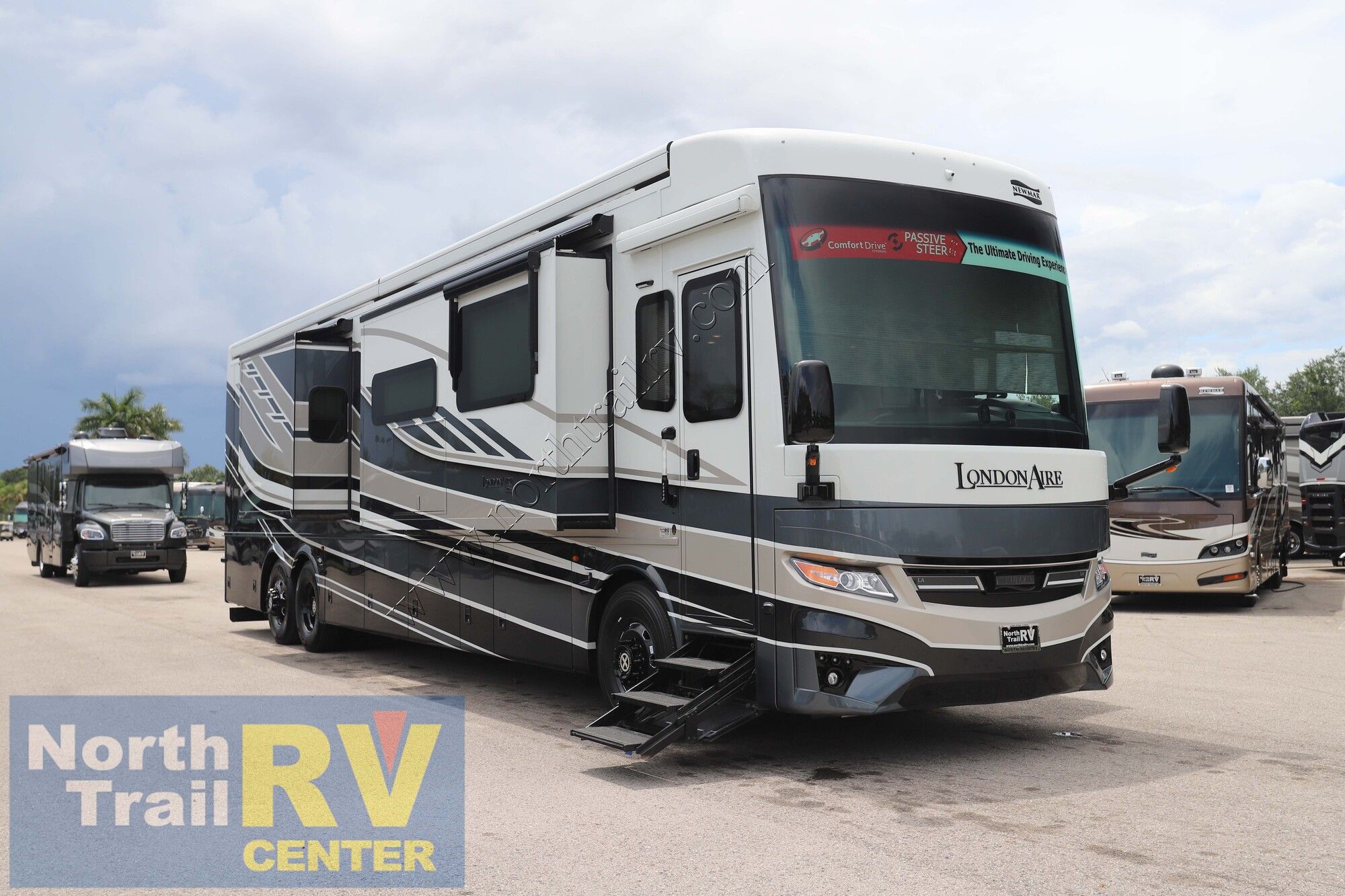 New 2027 Newmar London Aire 4551 Class A  For Sale