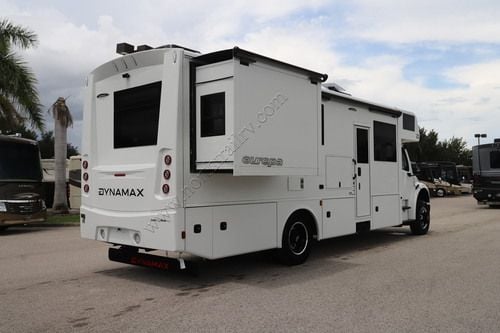 2026 Dynamax Europa 32KD