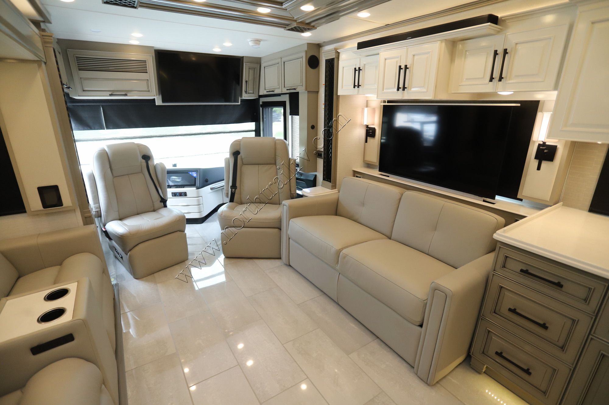 New 2027 Newmar London Aire 4551 Class A  For Sale