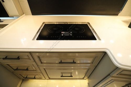 2027 Newmar London Aire 4551