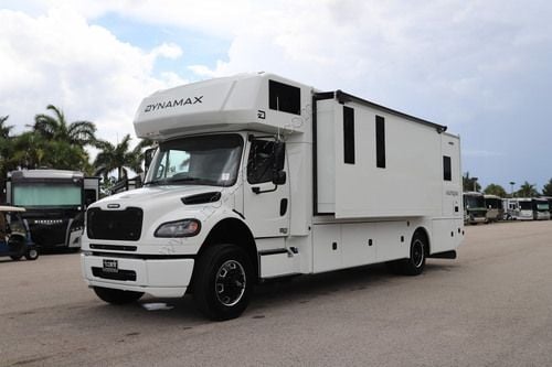 2026 Dynamax Europa 32KD